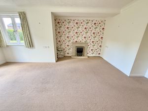 Photo 7- click for photo gallery